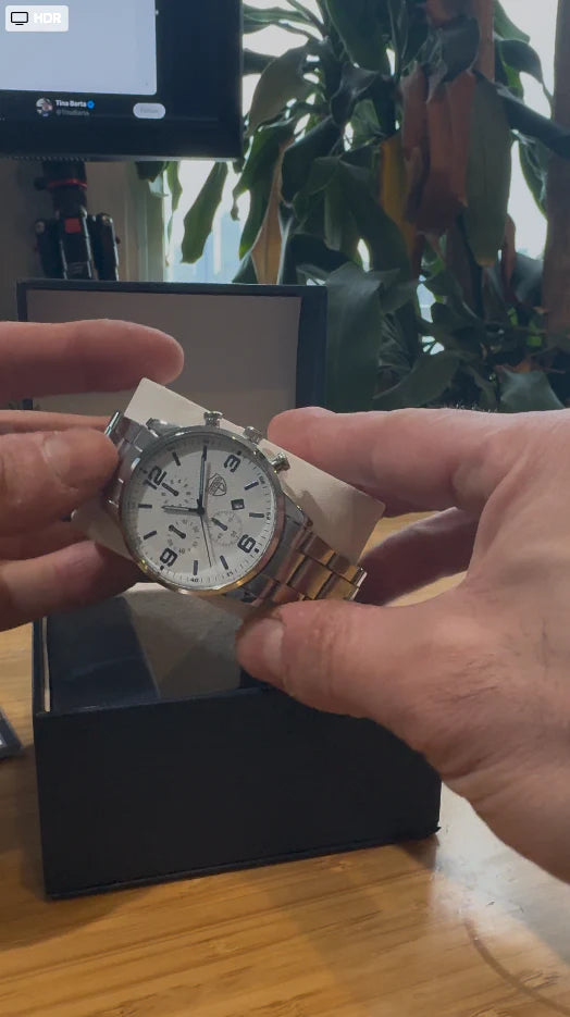 <h6>20,000+ Customers Love Our Craftsmanship</h6>